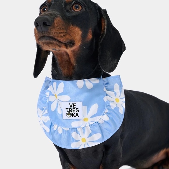 VETRESKA Brand Other - VETRESKA NYC DAISY PRINT BIB FOR DOGS OR CATS IN BLUE OS